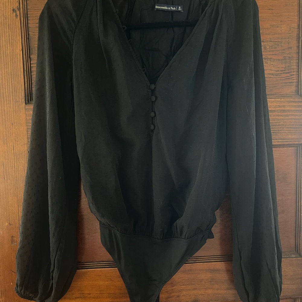 Abercrombie & Fitch Classic Black Top